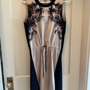 Patterned Sleeveless Medium Size Dress